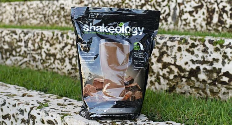 Shakeology review meal replacement shake