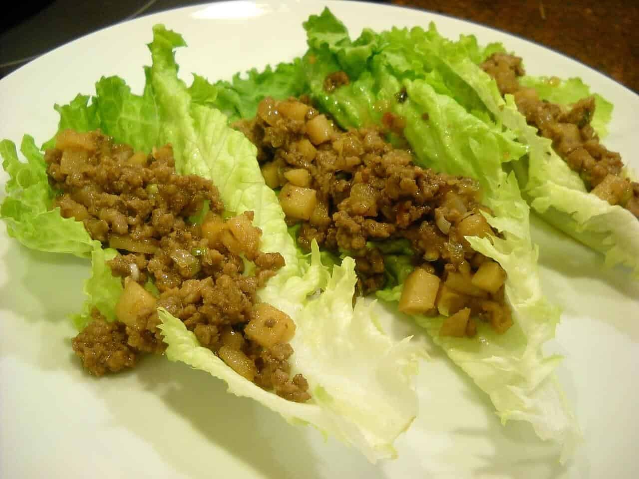chipotle pulled pork lettuce wraps with avocado aioli