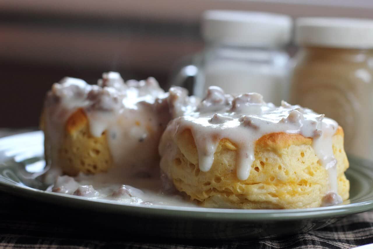 sausage with gravy and biscuits