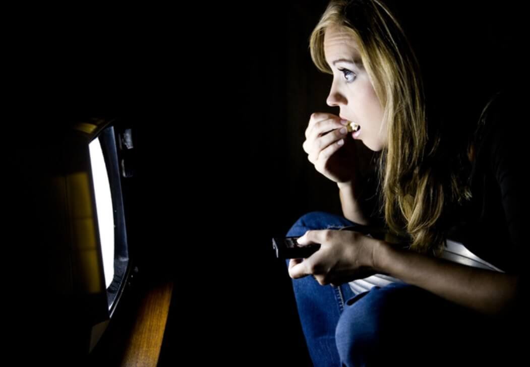 concentrate to stop mindless eating